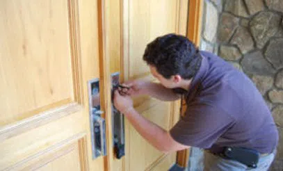 Security Locksmith Services Dallas, TX 214-530-0323 Security Locksmith Services Dallas, TX 214-530-0323 - 4-Locksmith-Help